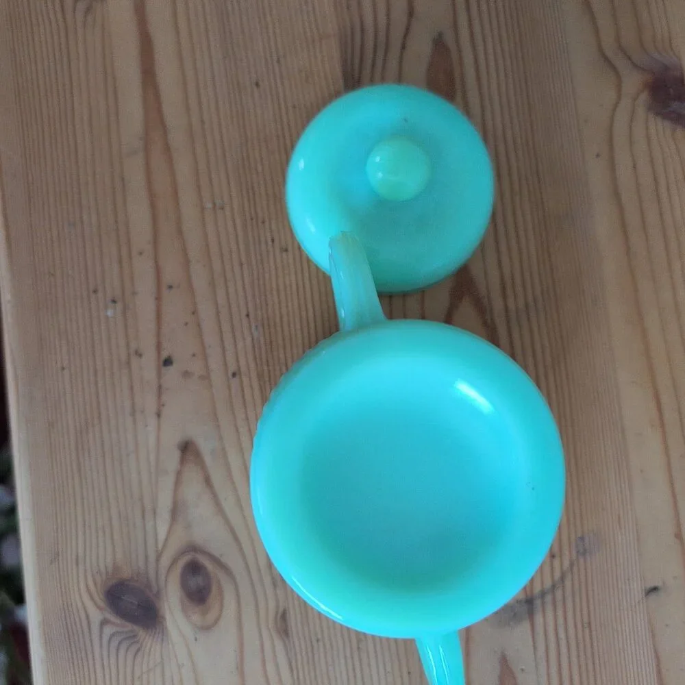 Vintage Jaedite Sugar Bowl With Lid And Creamer - Picture 4 of 8